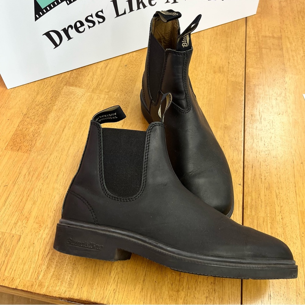 Black Square Toe Blundstone Boots